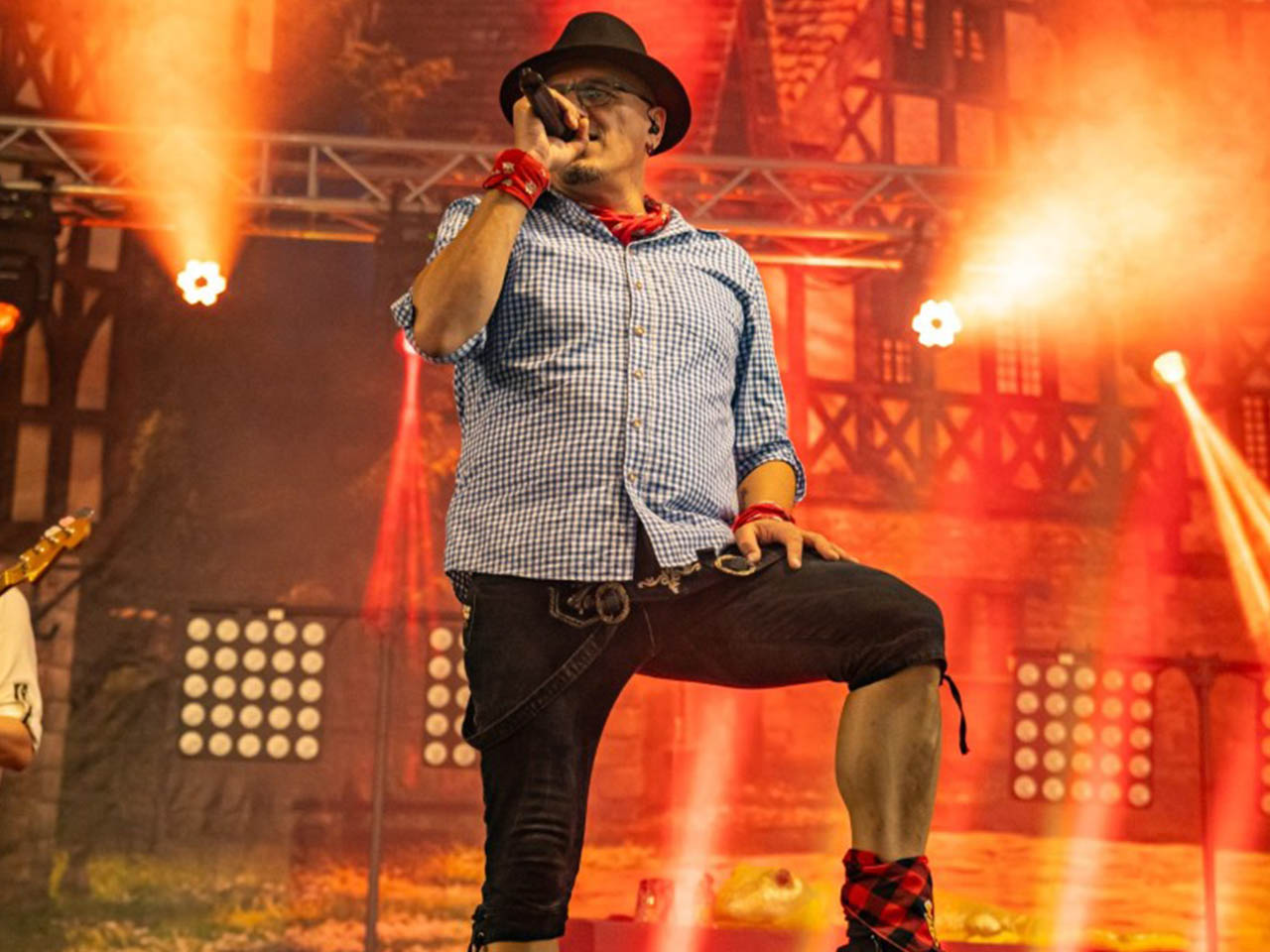 Frontmann meiner Oktoberfestband Wiesnflieger seit 2019